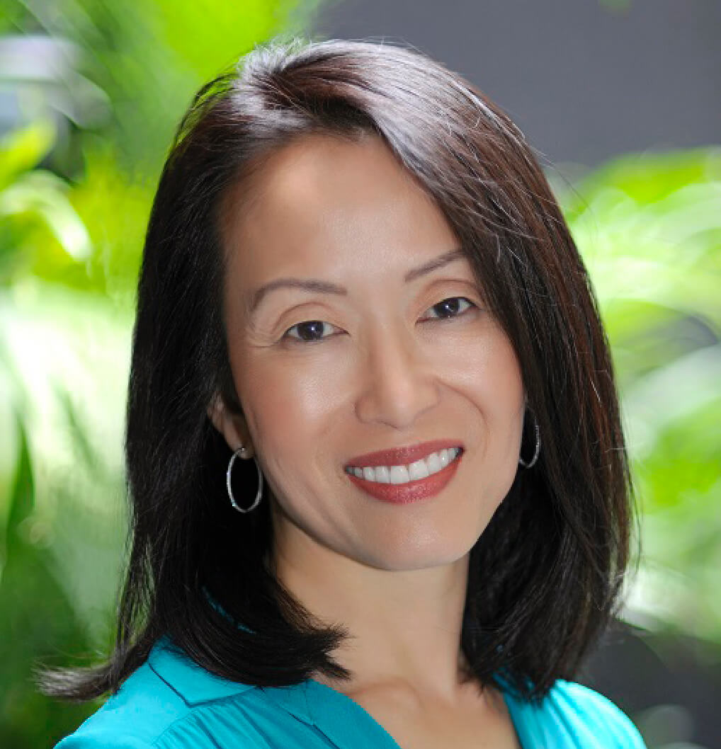 Dr. Janet Choi Headshot